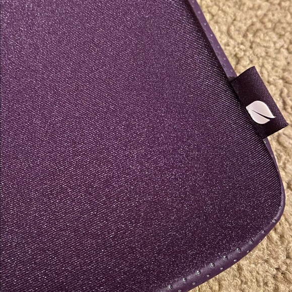 Incase Laptop Protective Sleeve New - Picture 2 of 5